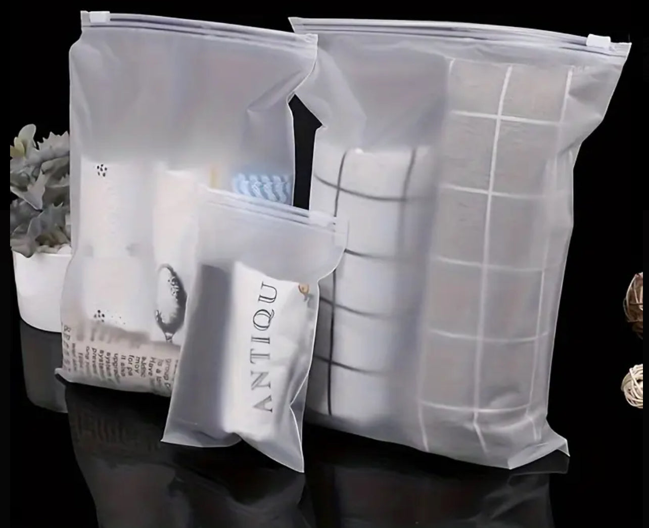White transparent zipper bags